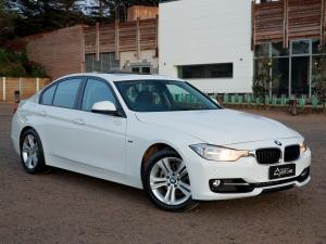 BMW 320i Sedan Sport Line (AU) '2012